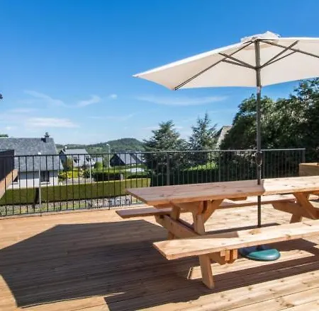 De Granit Gris Besse-et-Saint-Anastaise